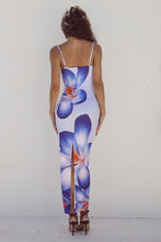 Load image into Gallery viewer, Abito estivo aderente con fiori d&#39;ambra e disegno floreale
